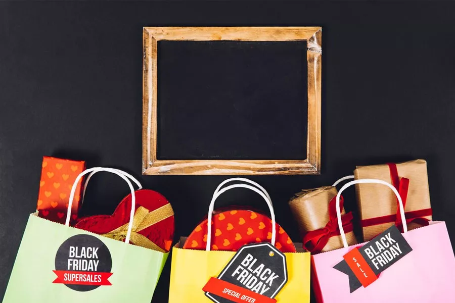 Seasonal Designs on Bags